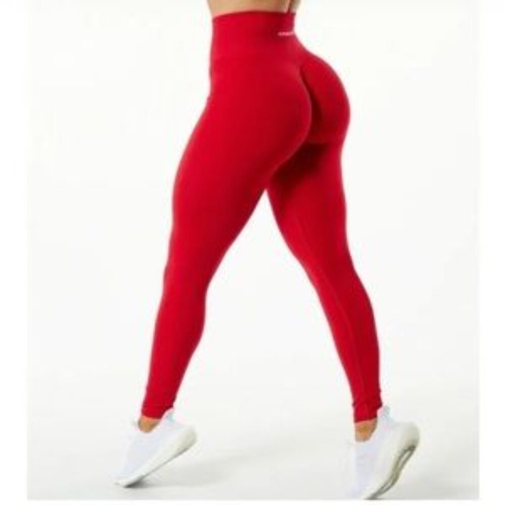 Alphalete amplify scrunch formula red leggings size small